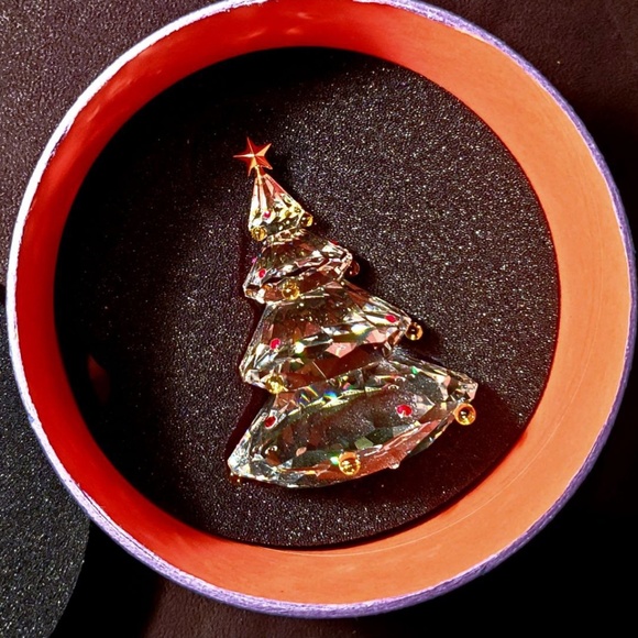 Swarovski Christmas Tree - Picture 4 of 13